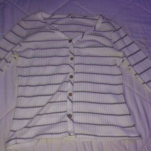 long sleeve shirt with buttons